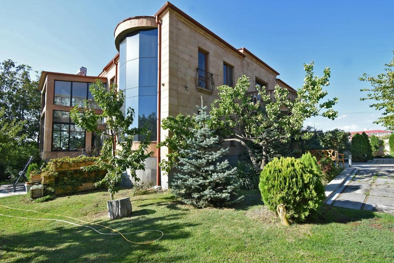 Villa In Nork Yerevan Bagian luar foto