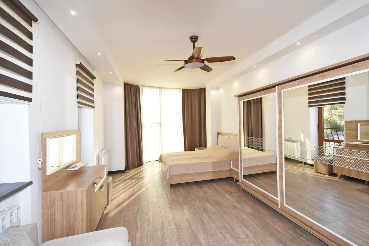 Villa In Nork Yerevan Bagian luar foto