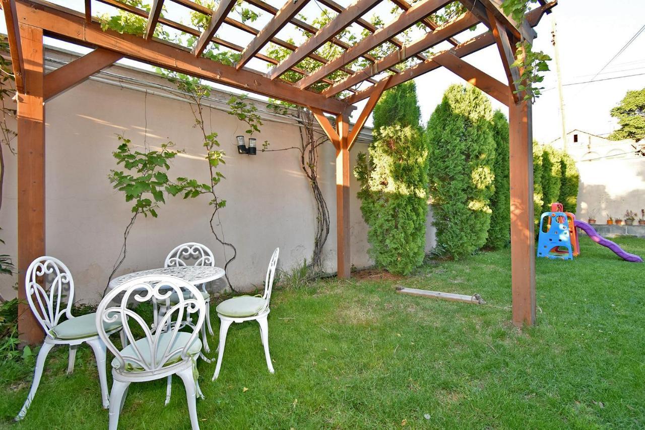 Villa In Nork Yerevan Bagian luar foto