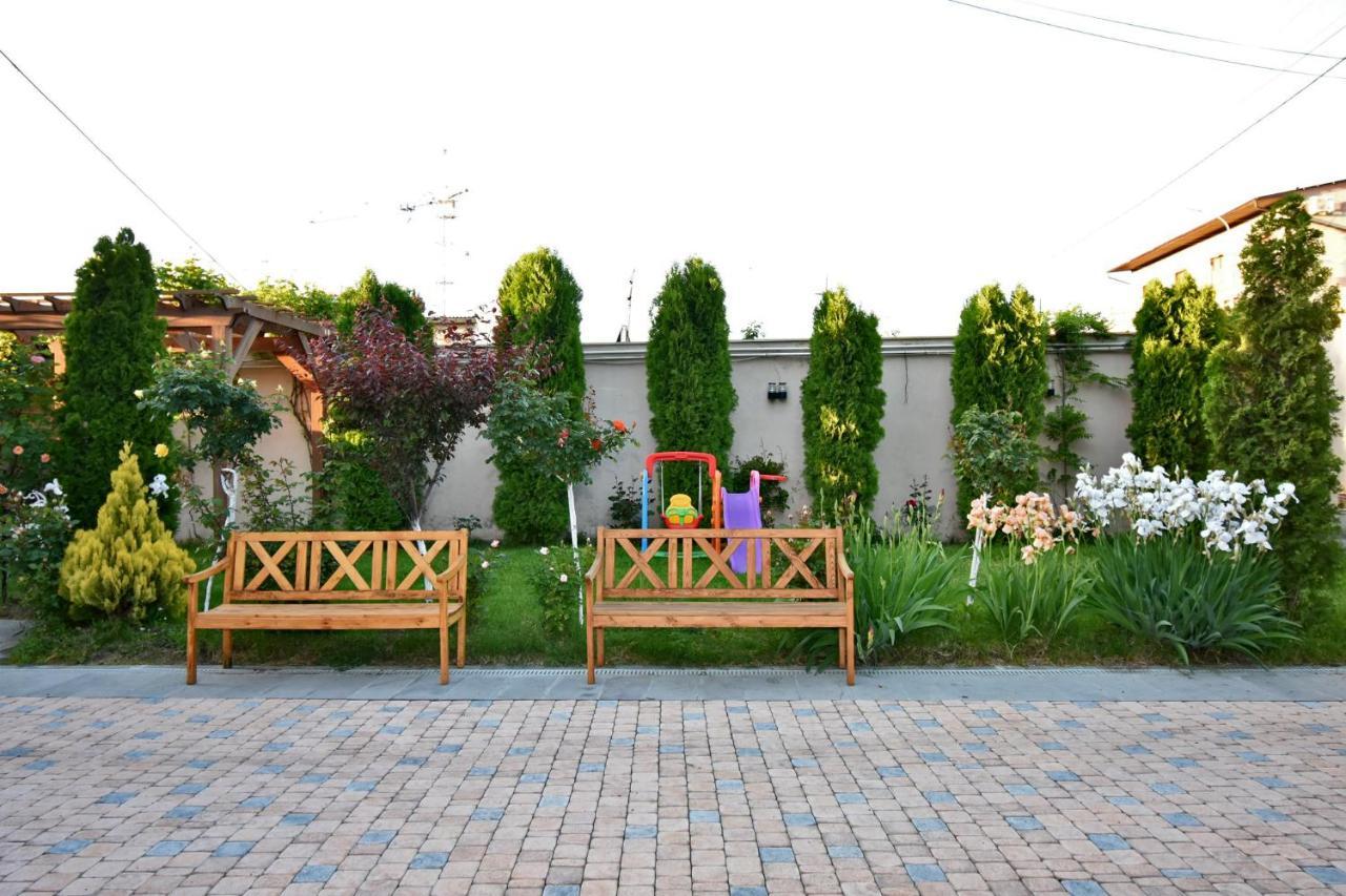 Villa In Nork Yerevan Bagian luar foto