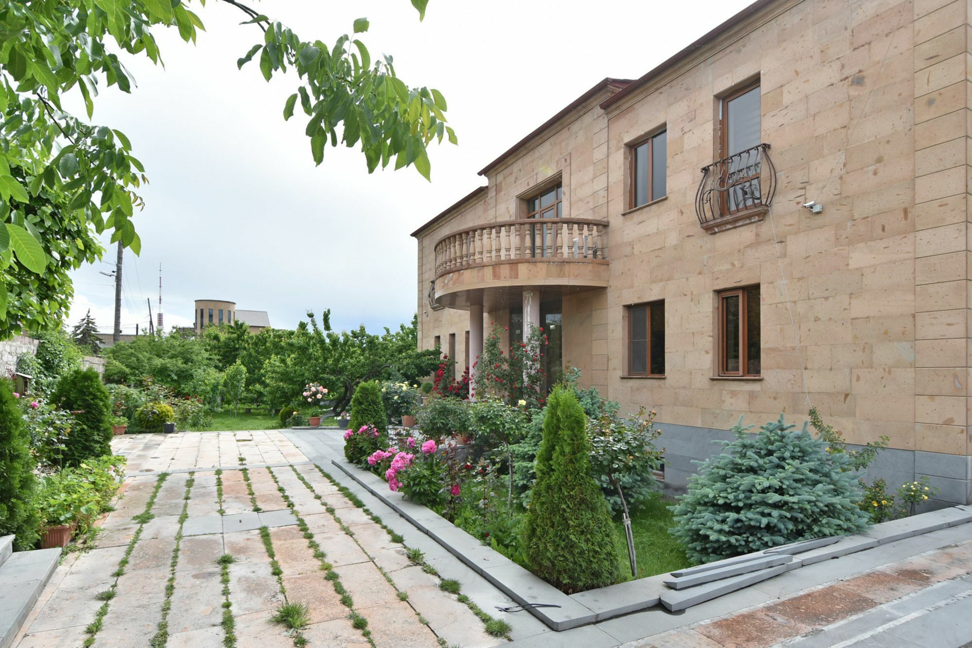 Villa In Nork Yerevan Bagian luar foto